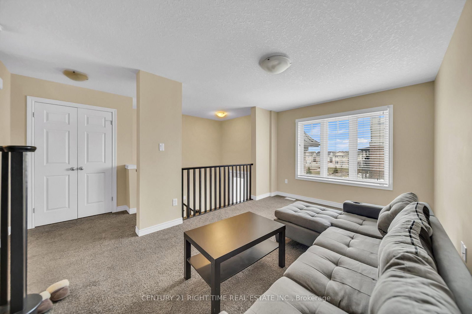 70 Willowrun Drive, Unit G2 - Photo 8