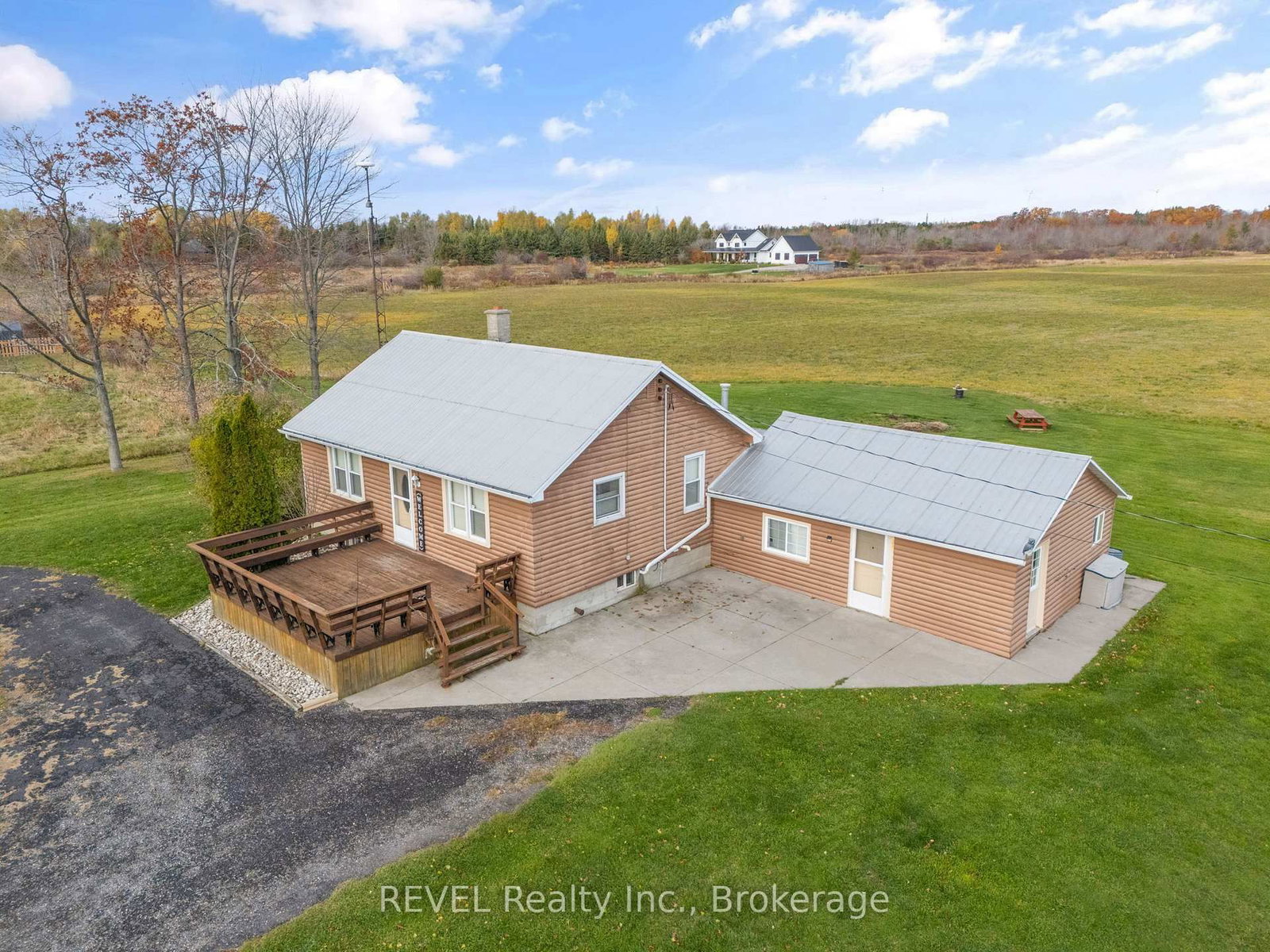801 South Coast Drive • Haldimand, ON photo 1