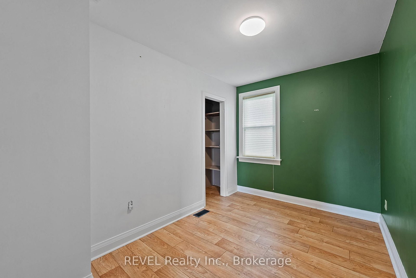 801 South Coast Drive • Haldimand, ON photo 12
