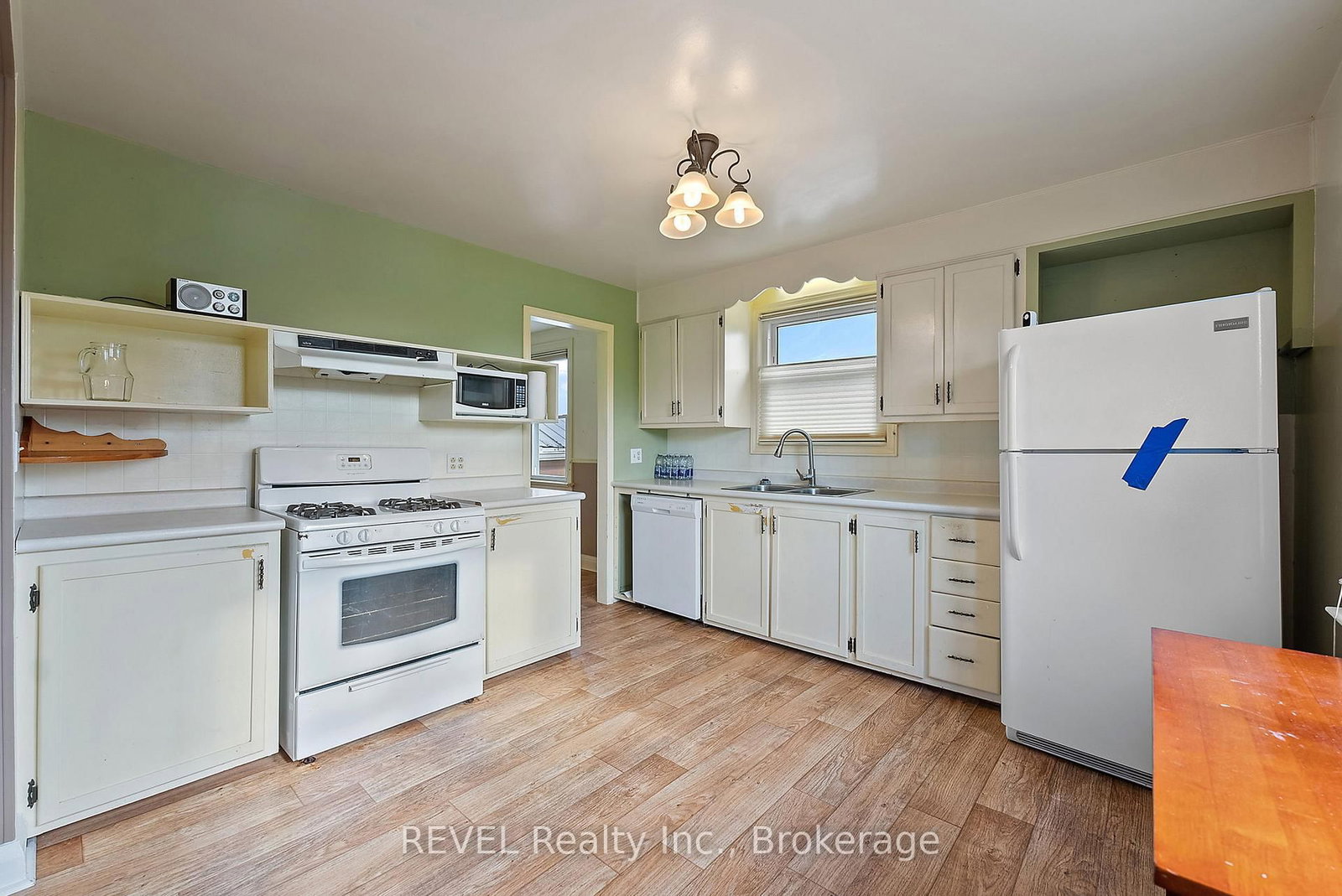 801 South Coast Drive • Haldimand, ON photo 8