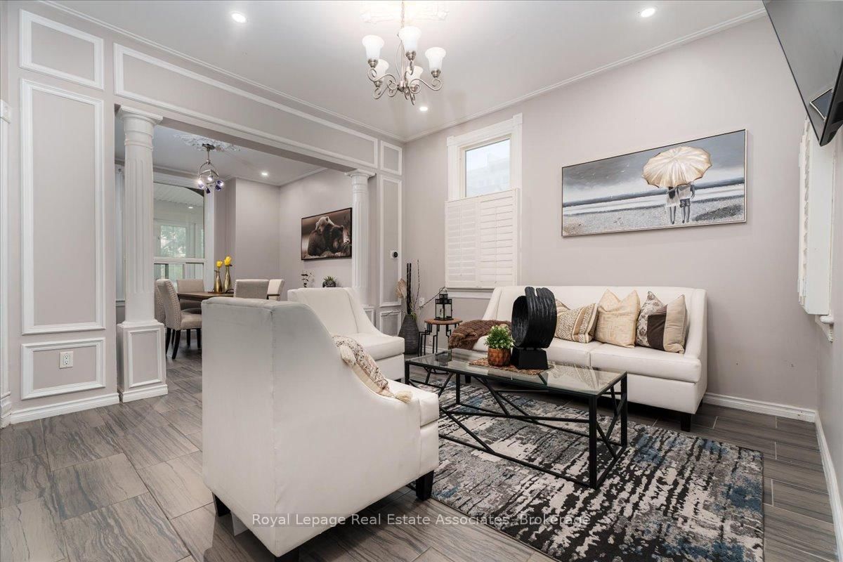 Semi-Detached House for sale at 123 Market Street, Hamilton, Ontario, L8R 1N7 - Central - MLS: X12914938