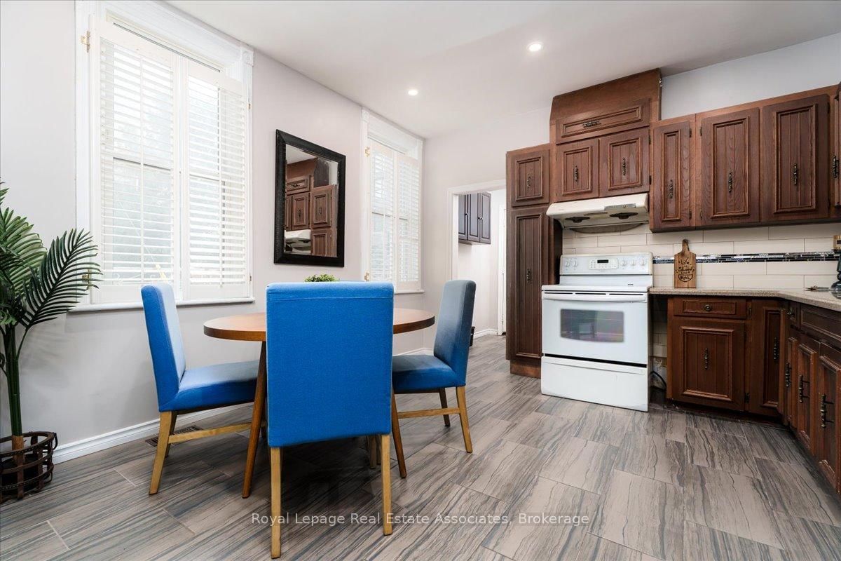 Semi-Detached House for sale at 123 Market Street, Hamilton, Ontario, L8R 1N7 - Central - MLS: X12914938