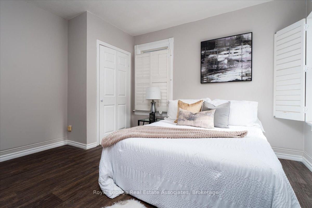 Semi-Detached House for sale at 123 Market Street, Hamilton, Ontario, L8R 1N7 - Central - MLS: X12914938