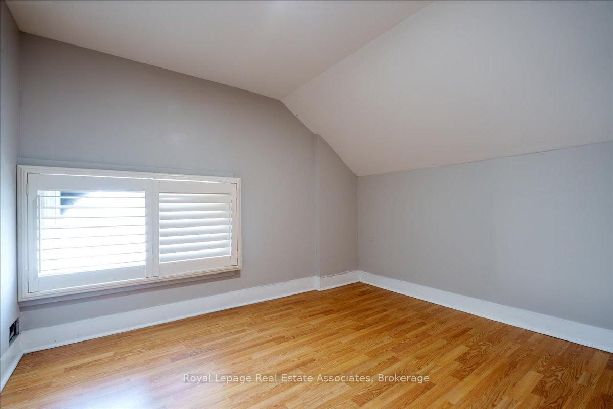 Semi-Detached House for sale at 123 Market Street, Hamilton, Ontario, L8R 1N7 - Central - MLS: X12914938