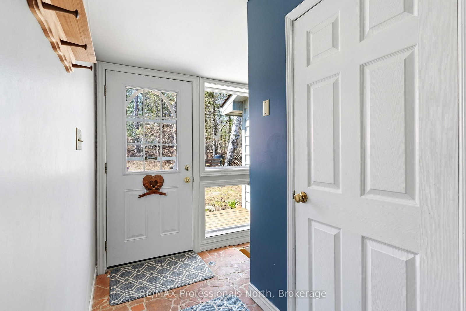 1048 Elk Drive • Dysart et al, ON photo 20