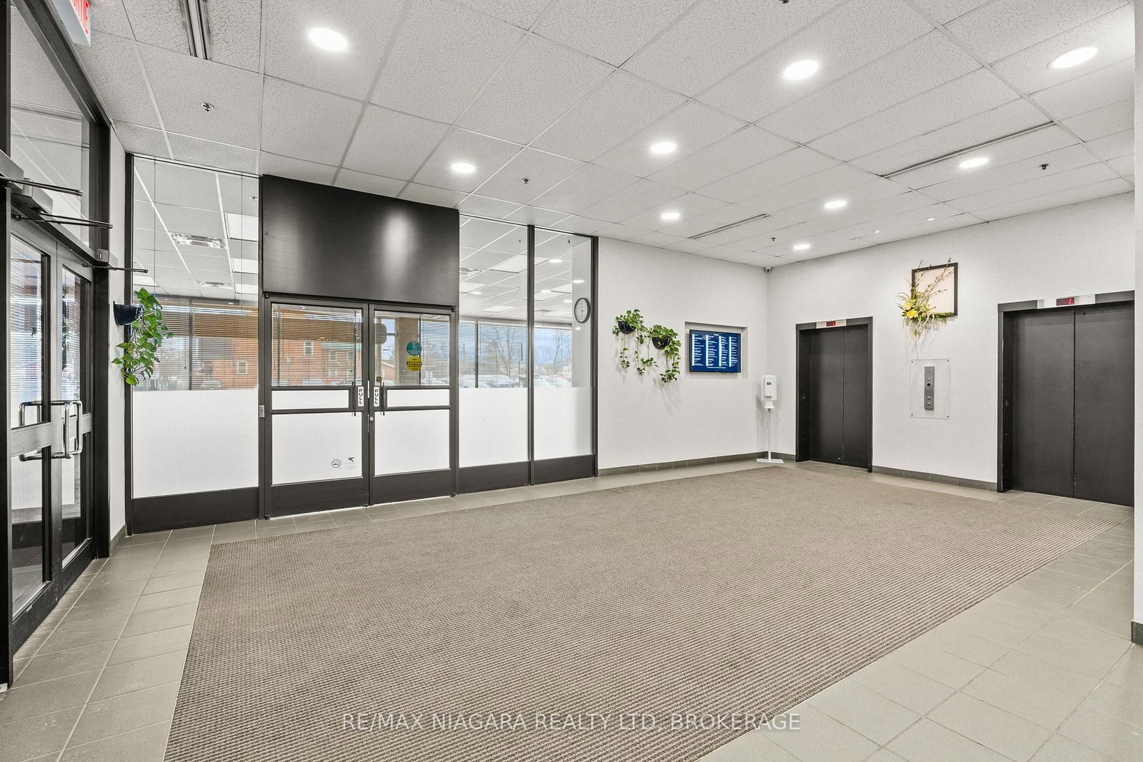 43 CHURCH Street, Unit 300 - Photo 4