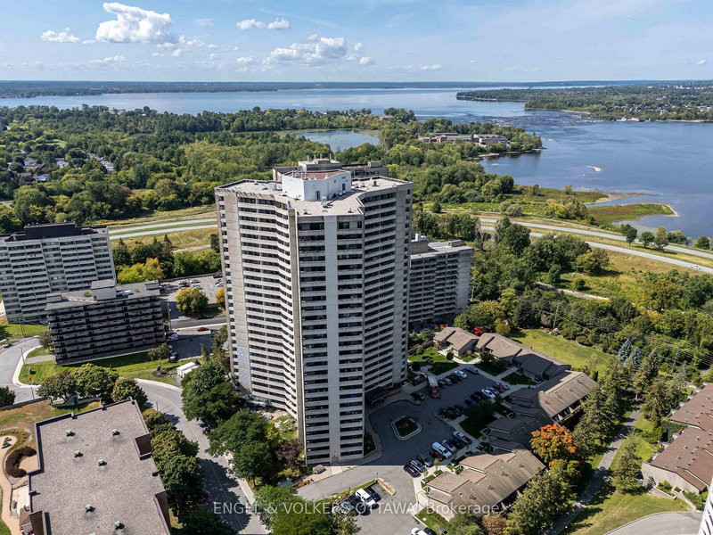 home for sale on 606-1171 Ambleside Drive