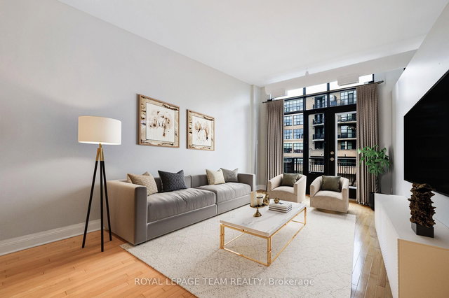 203 - 300 Powell Avenue