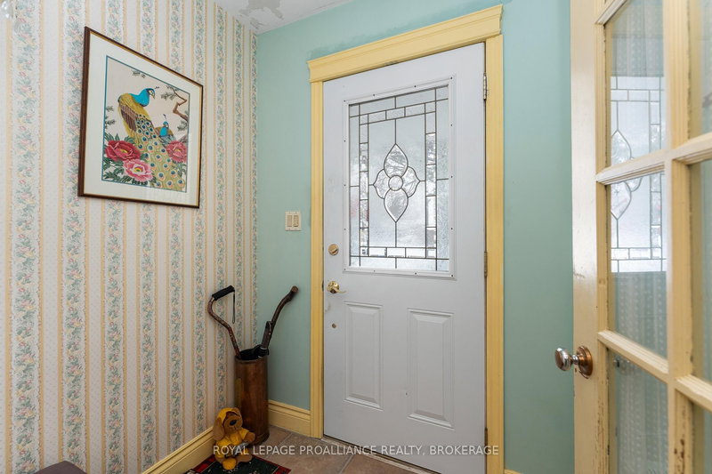 81 Robert Wallace Dr, Kingston, K7M 1X9 | Image 3