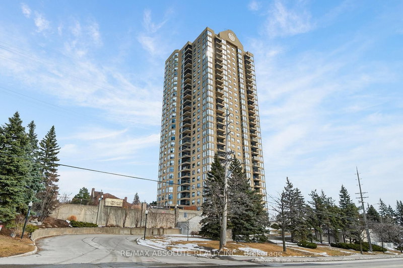 home for sale on 806-545 St Laurent Boulevard