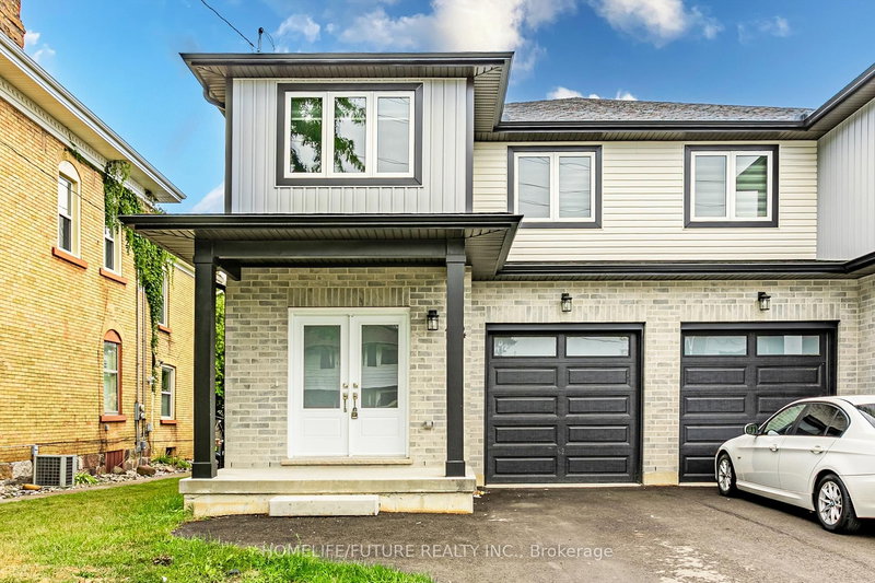 home for sale on 124 King Street E