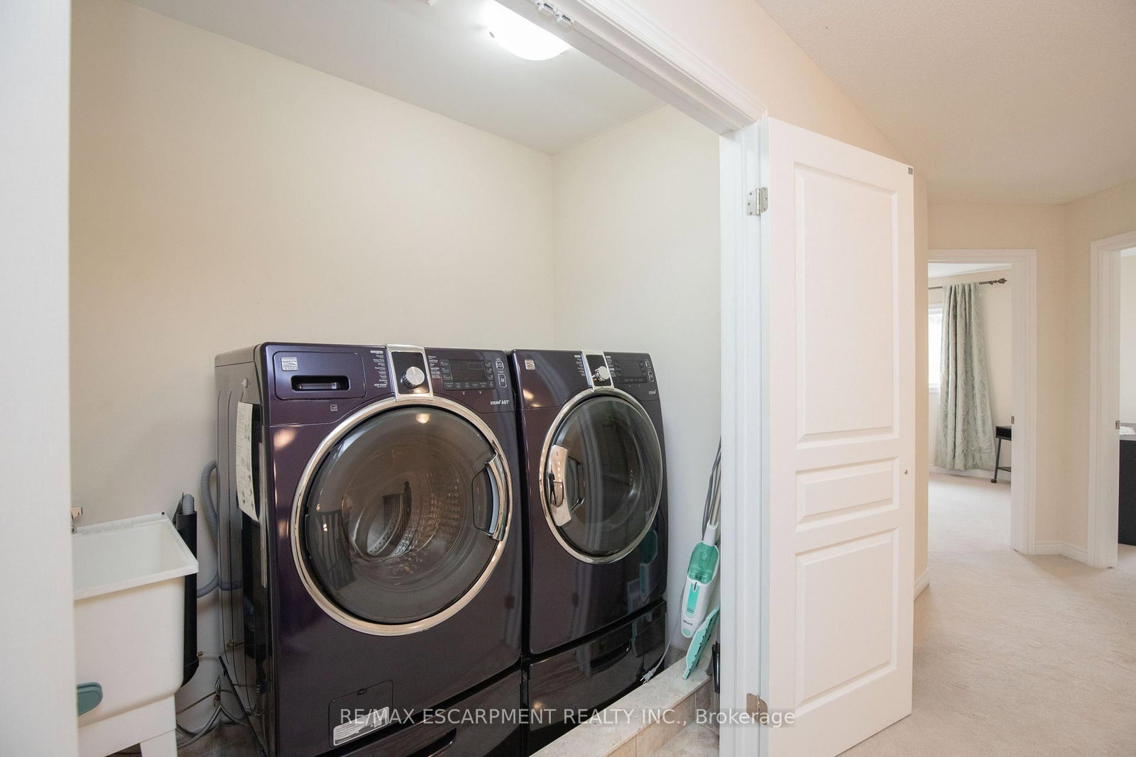 331 Stonehenge Drive - Photo 26