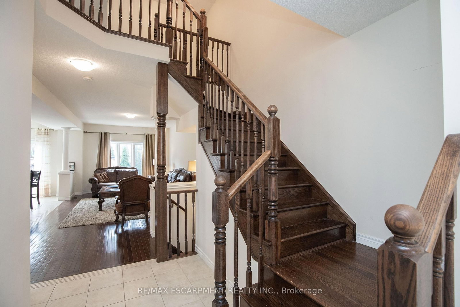 331 Stonehenge Drive - Photo 4
