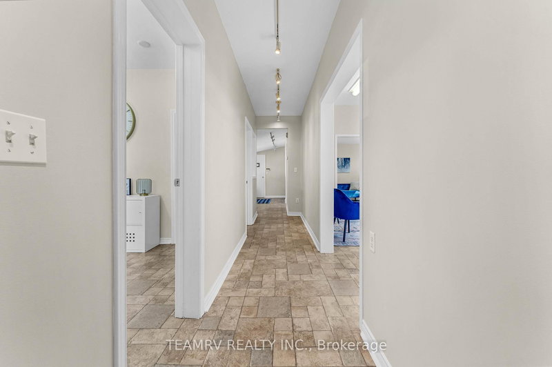 83 Finkle St, Woodstock, N4S 3C9 | Image 3