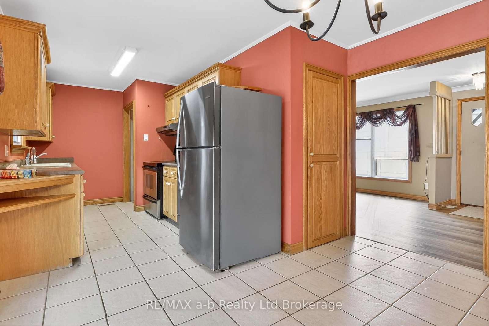 23 Glenn Avenue • Ingersoll, ON photo 18
