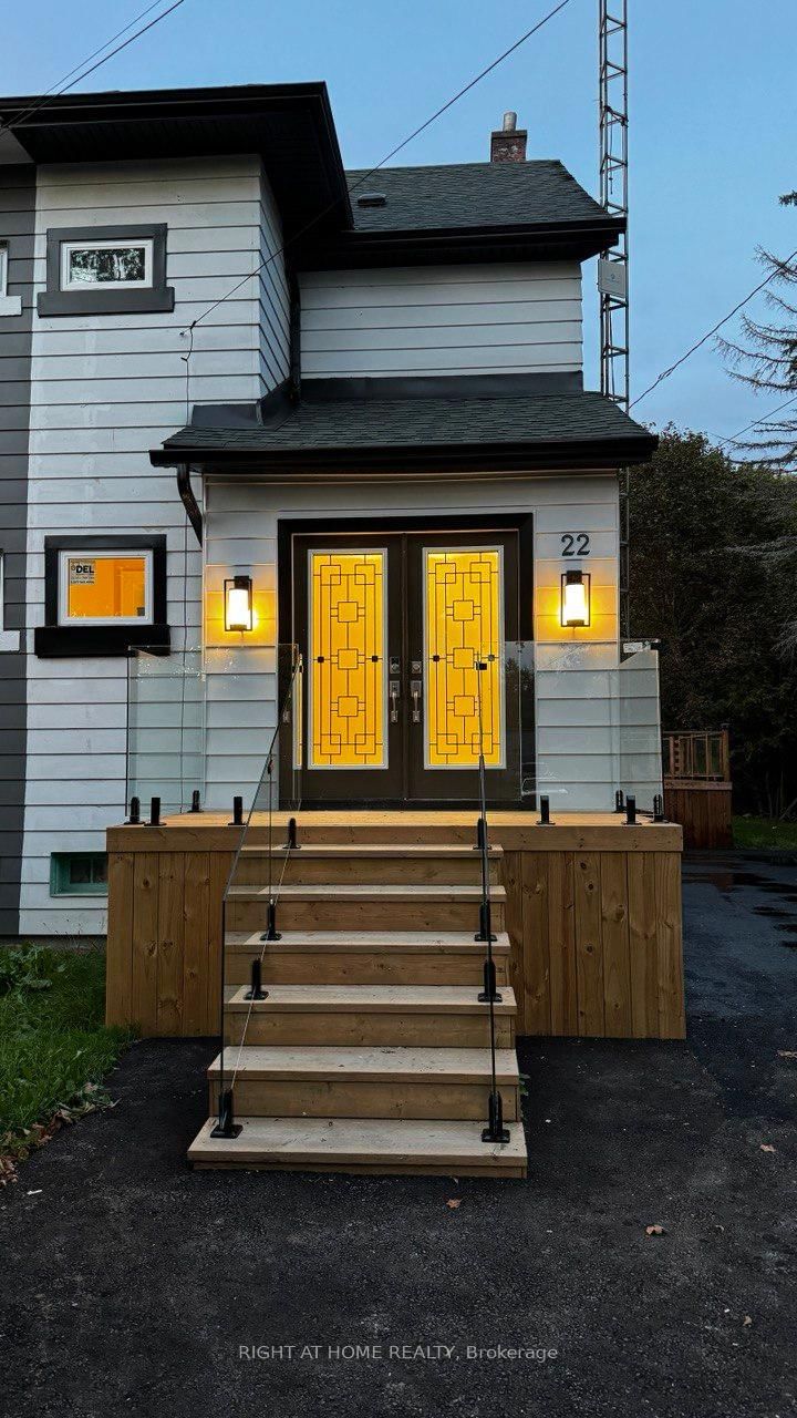 home for sale on 22 O'Brien Street N