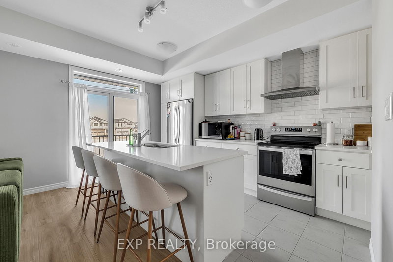 106 Lomond Lane, Kitchener, N2R 0T6 | Image 2