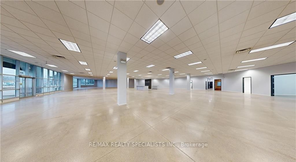 4553 King Street E - Photo 4