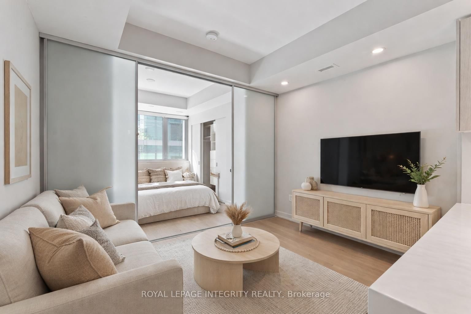 101 Queen Street, Unit 802 - Photo 5