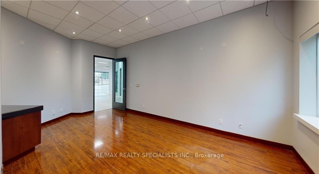 4553 King Street E - Photo 9