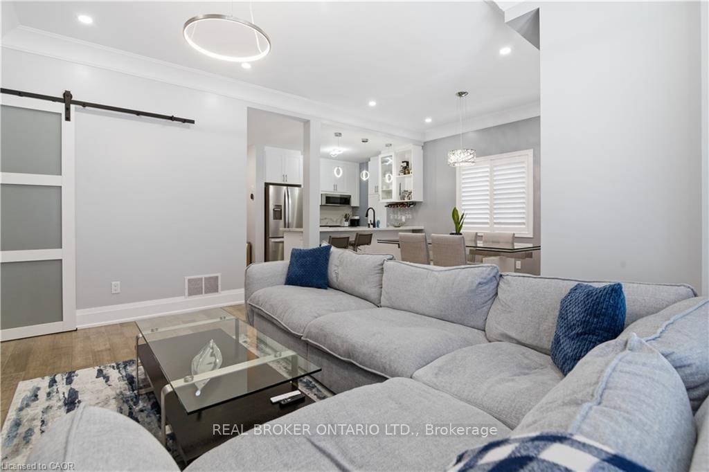 Townhouse for sale at 312 Humphrey Street, Hamilton, Ontario, L0R 2H1 - Waterdown - MLS: X12916600