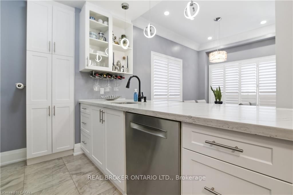 Townhouse for sale at 312 Humphrey Street, Hamilton, Ontario, L0R 2H1 - Waterdown - MLS: X12916600