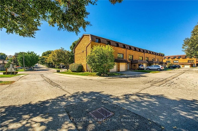 F8 - 500 Stone Church Rd W, Hamilton, L9B 1R2 | Image 3