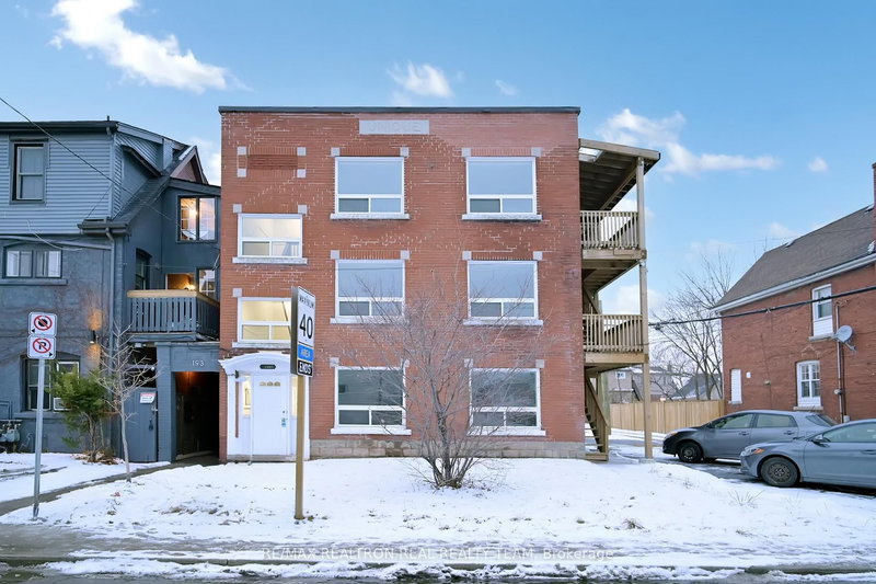 home for lease on B3-195 Balmoral Avenue