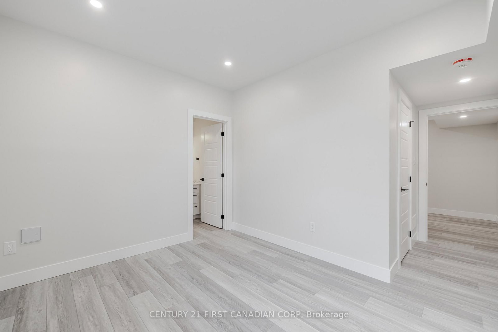 109 Ross Street • St. Thomas, ON photo 31