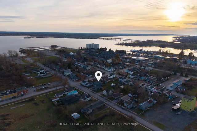 84 South George Street