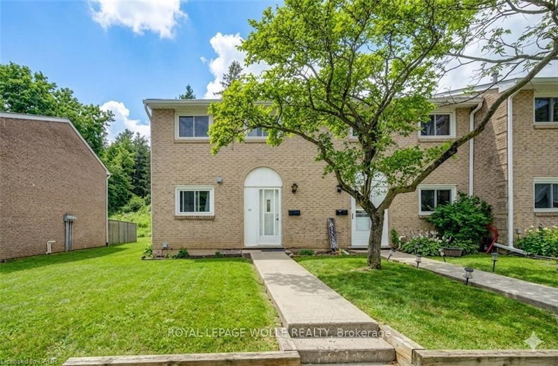 30 - 206 Green Valley Dr, Kitchener, N2P 1G9 | Image 2