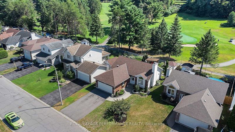 333 Bonavista St, Clarence-Rockland, K4K 1N7 | Image 2