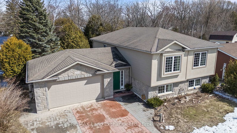 344 Lansdowne St, Saugeen Shores, N0H 2L0 | Image 2