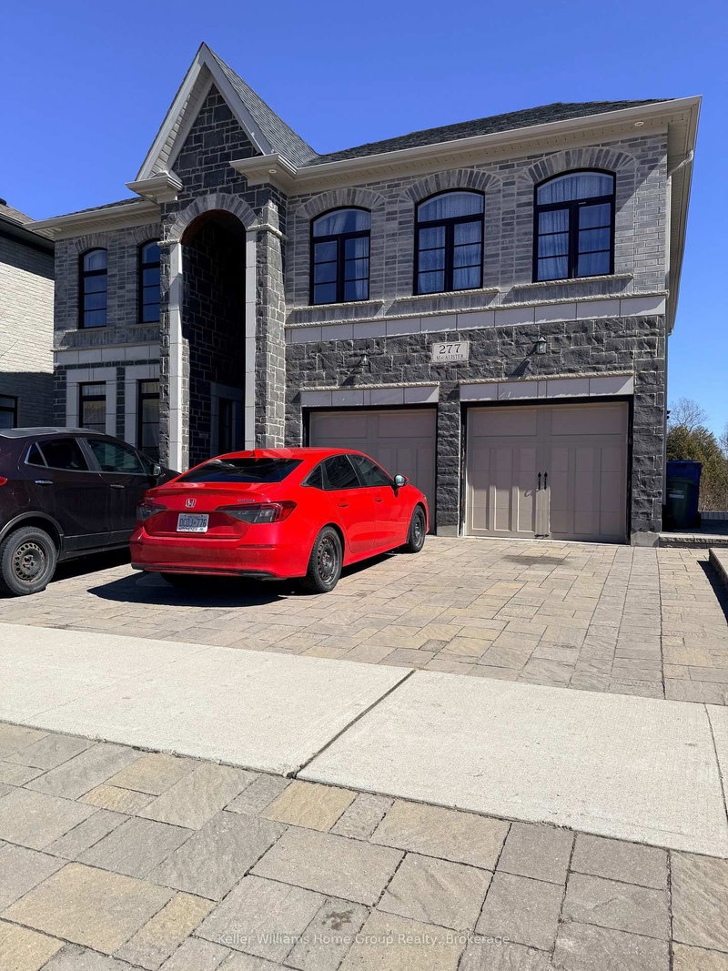 home for lease on Unit B-277 Macalister Boulevard