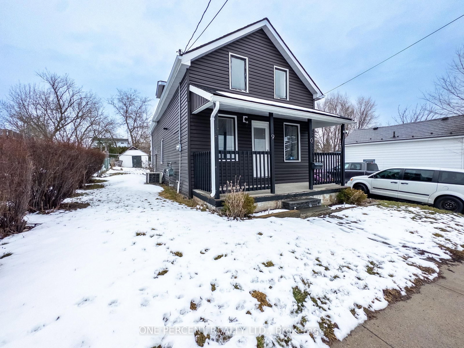 Listing Image 3