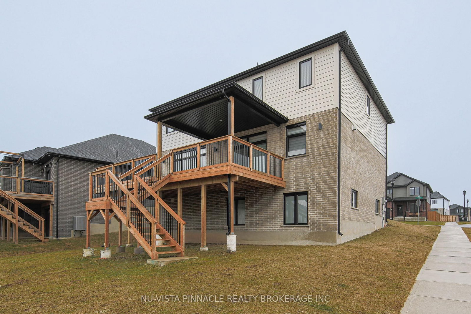 1932 Trailsway Drive - Photo 2