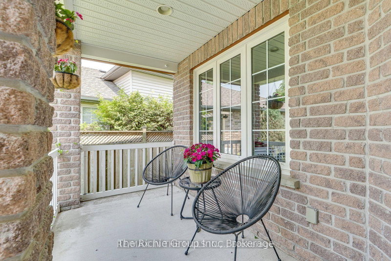 609 Simon St, Shelburne, L9V 3P6 | Image 2