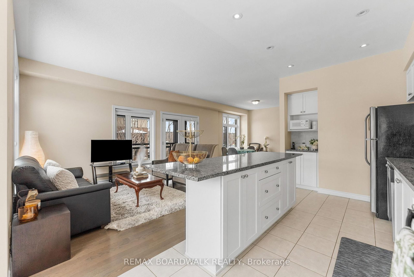 Townhouse for sale at 135 Wild Senna Way, Ottawa, Ontario, K2J 5Z7 - Barrhaven - Longfields - MLS: X12917244