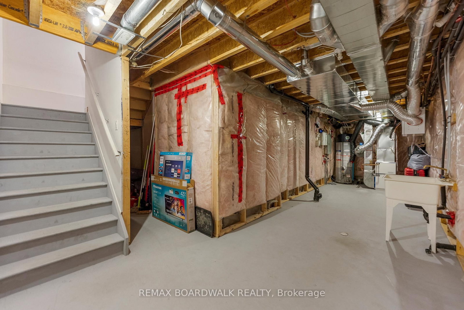 Townhouse for sale at 135 Wild Senna Way, Ottawa, Ontario, K2J 5Z7 - Barrhaven - Longfields - MLS: X12917244