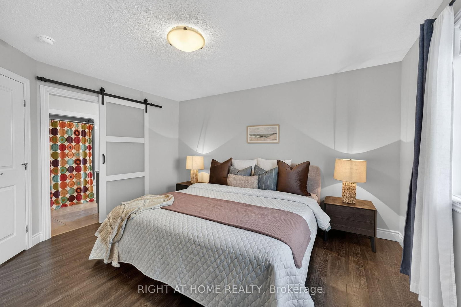 Detached House for sale at 48 Freedom Crescent, Quinte West, Ontario, K8V 0C2 - Sidney Ward - MLS: X12917536