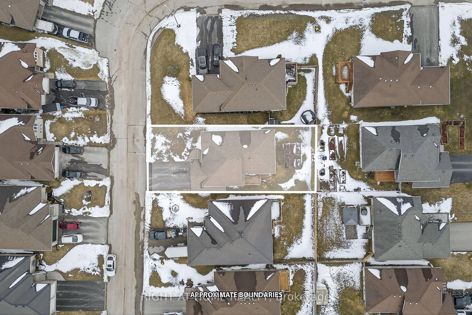 Detached House for sale at 48 Freedom Crescent, Quinte West, Ontario, K8V 0C2 - Sidney Ward - MLS: X12917536