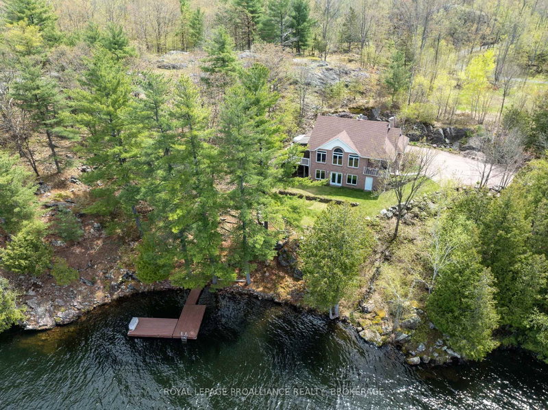 1133 Sassy Tree Lane, Hartington