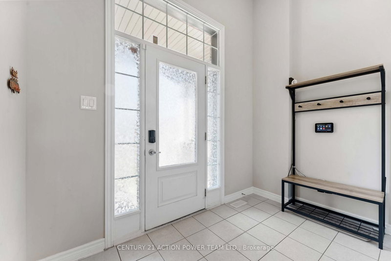 54 Malachigan Cres, Orleans, K4A 1G6 | Image 3