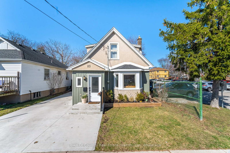 23 Prince St, St. Catharines, L2R 3X6 | Image 2