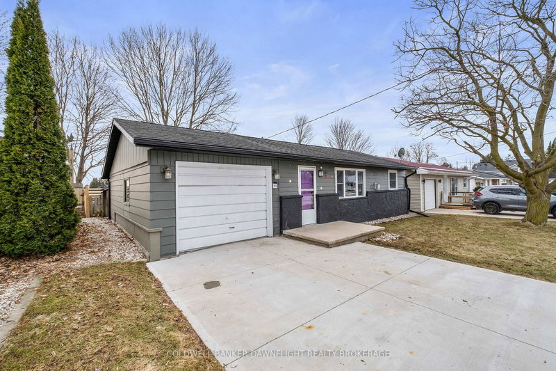 161 HURON St E, South Huron, N0M 1S1 | Image 2