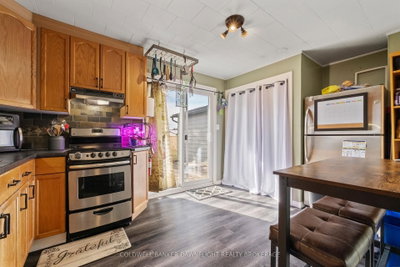 161 HURON Street E • South Huron, ON photo 8