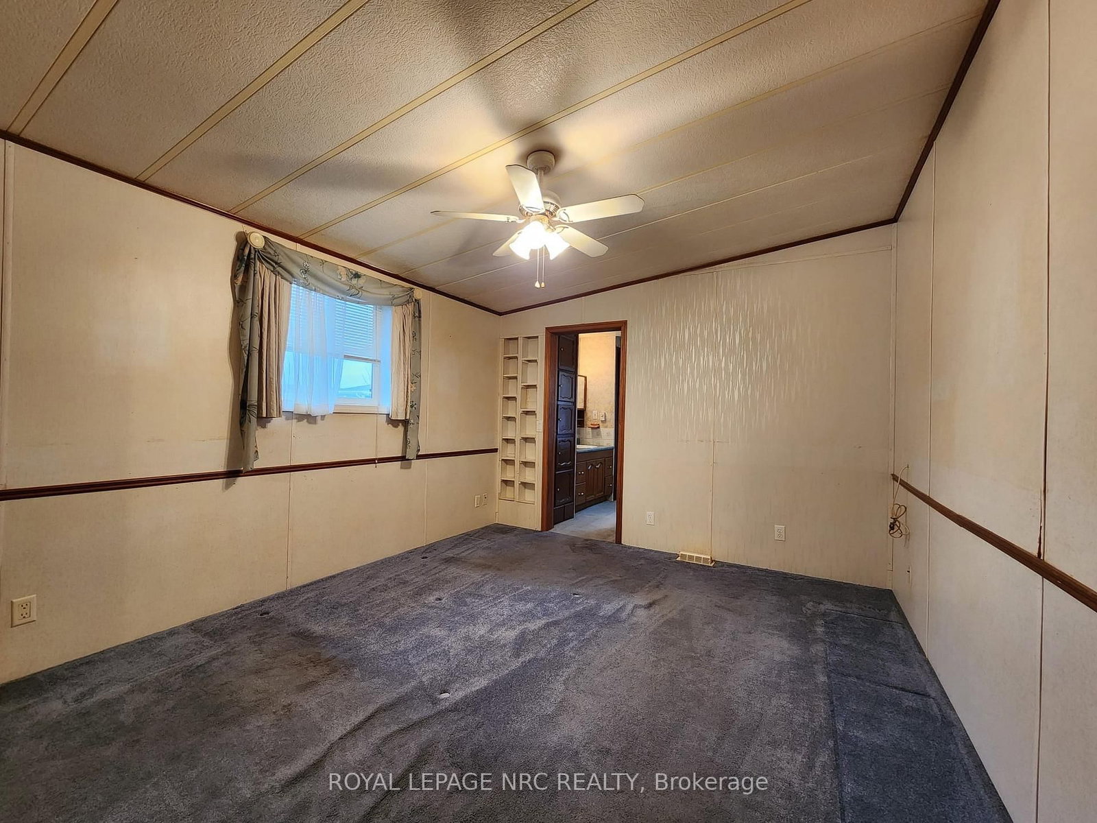 3033 Townline Road, Unit 233 - Photo 17