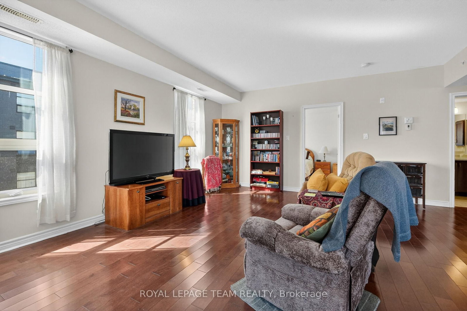 100 Montblanc Private, Unit 302 - Photo 11