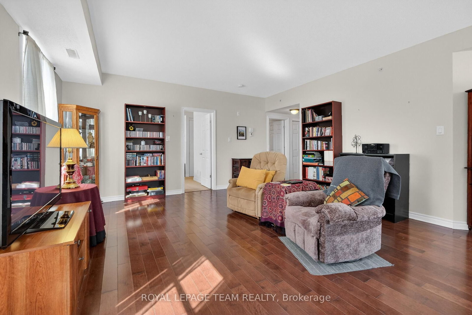 100 Montblanc Private, Unit 302 - Photo 13