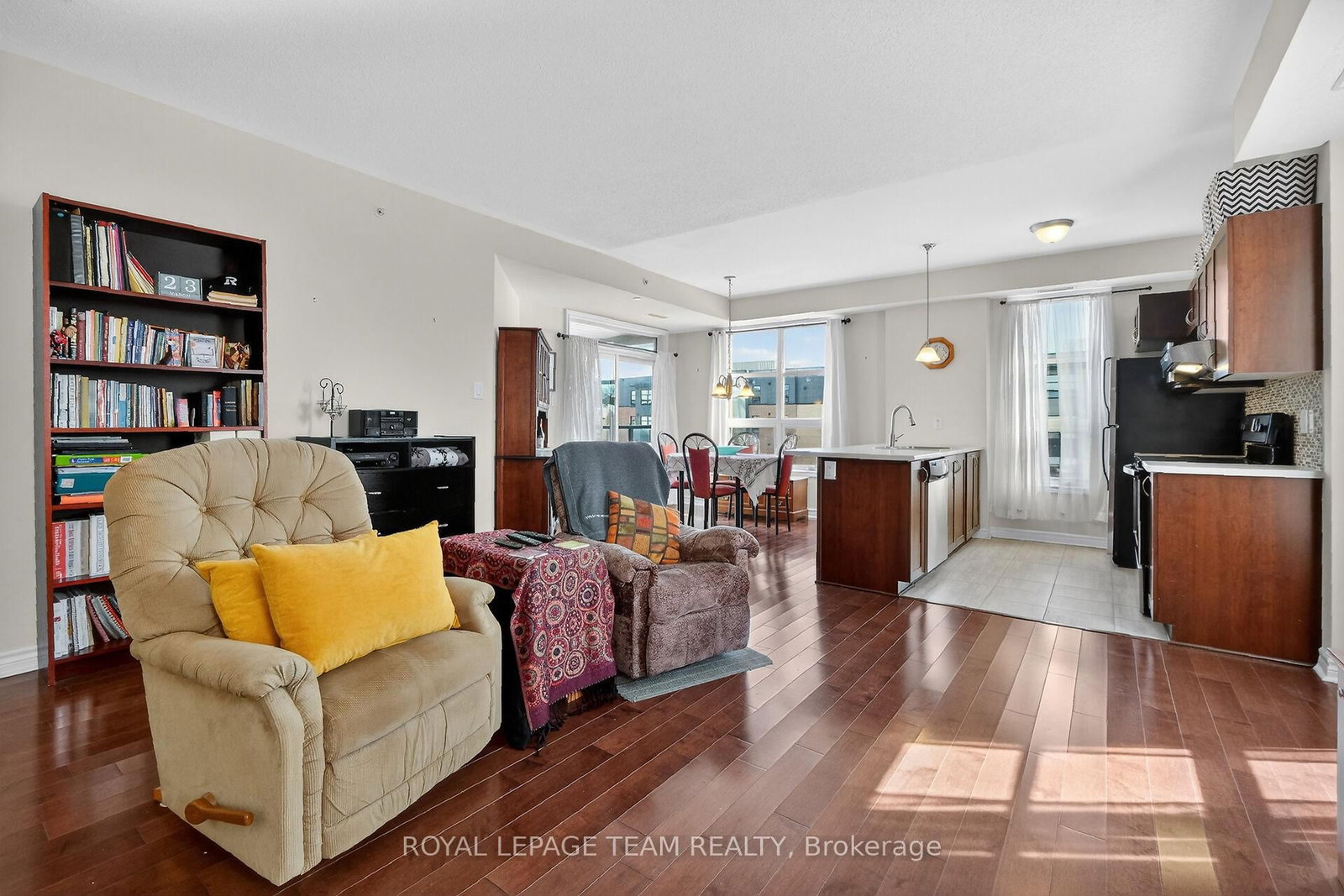 100 Montblanc Private, Unit 302 - Photo 15